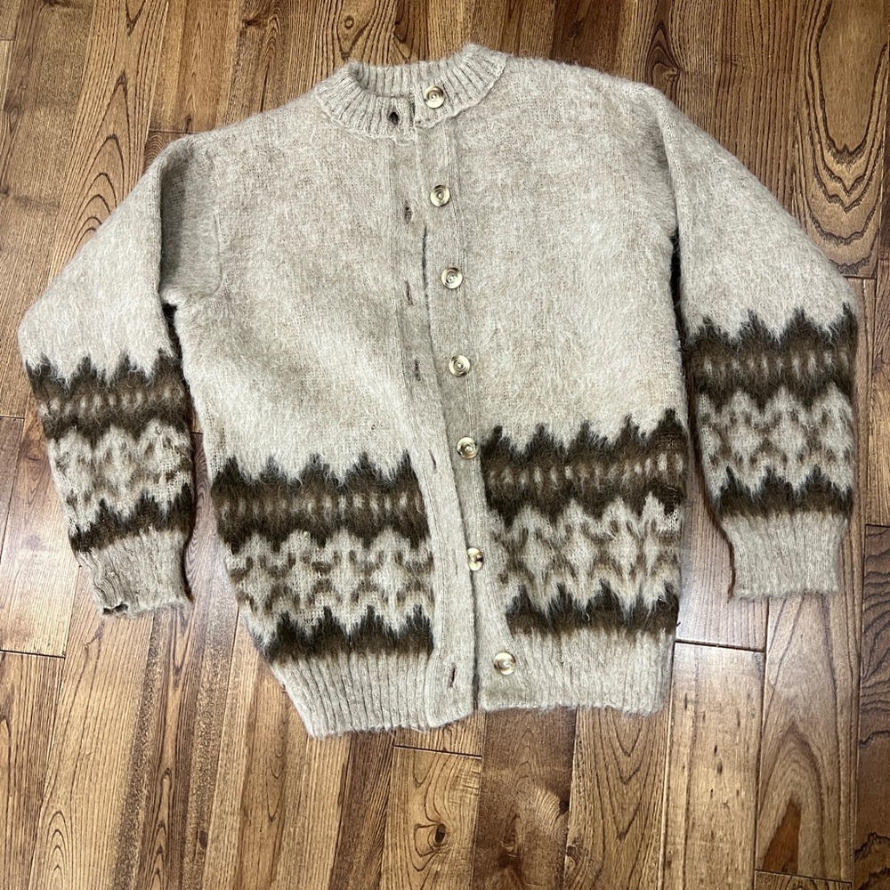 Knitting Mill Icelandic Wool Button Down Beige Fair Isle Sweater